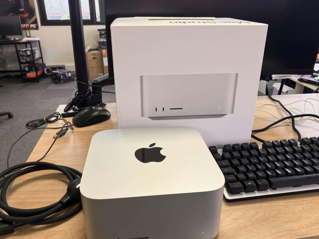 Mac Studio neuf installé chez Arobase 31 avant livraison au client